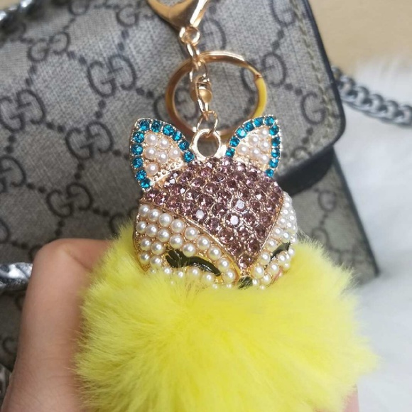 Just In!🆕️Furry Faux Fur Pom Pom Charm Keychain - Picture 2 of 5